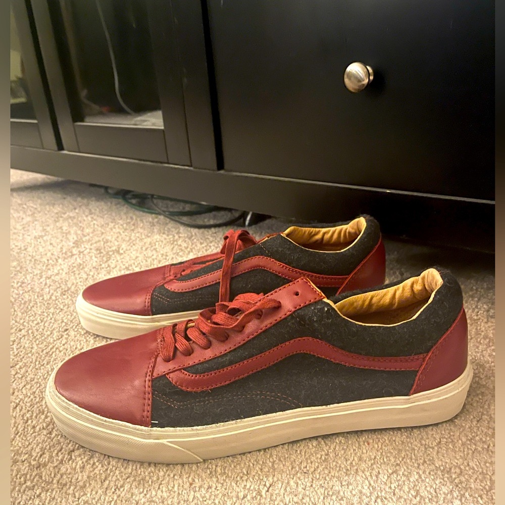 Brand New Men’s Vans